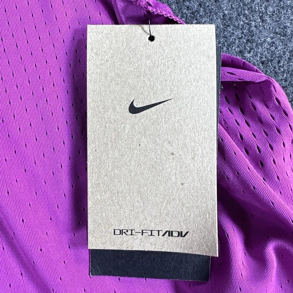 Nike aeroswift dri